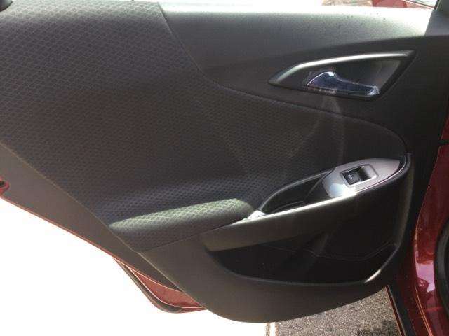 2017 Chevrolet Malibu LT 4dr Sedan